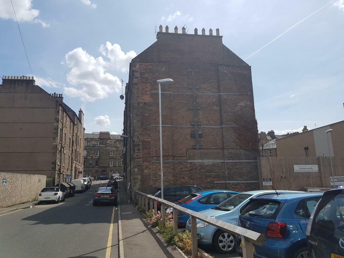 The Broughton - Modern 1 Bed Flat - Walking Distance From Centre Apartment *