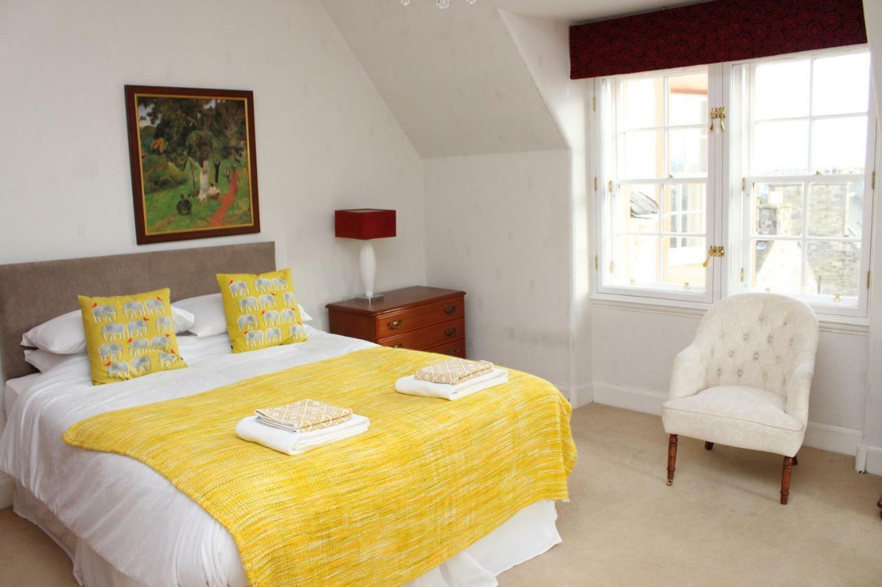 The Nest At Ramsay Garden Edinburgh