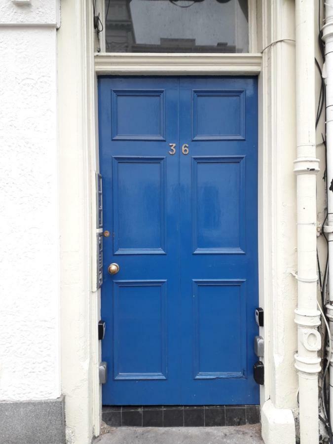 Grindlay Street Residence, 2 Bedroom, 2 Bathroom Close To Castle *