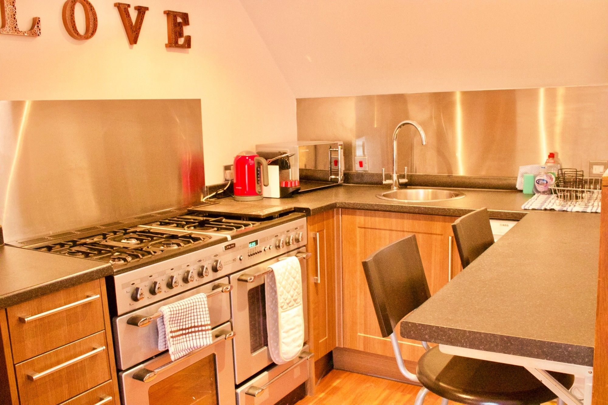 1 Bedroom In Edinburgh