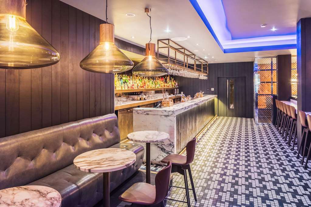 Radisson Collection Hotel, Royal Mile 5*