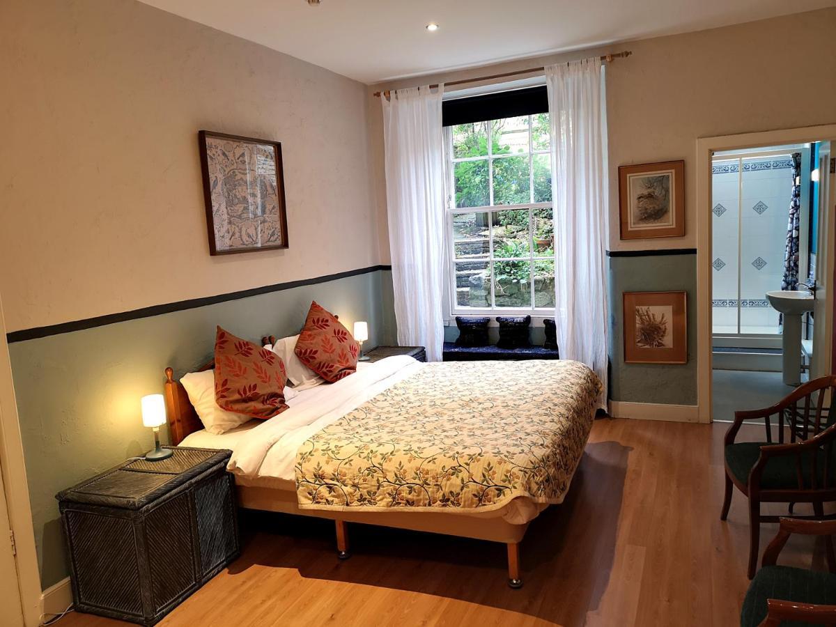 Dene Guest House, New Town Guest house Edinburgh