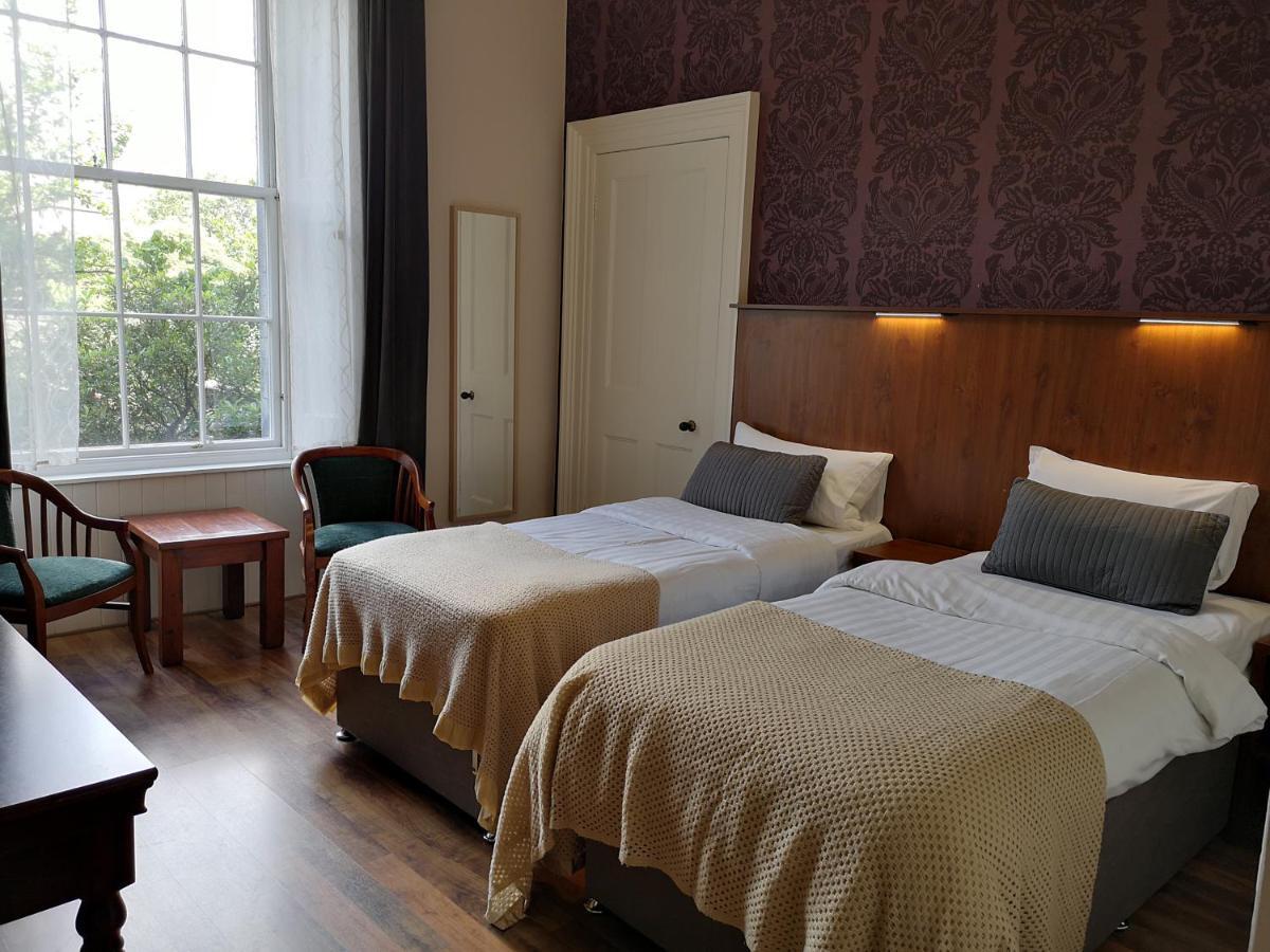 Dene Guest House, New Town Guest house 3*
