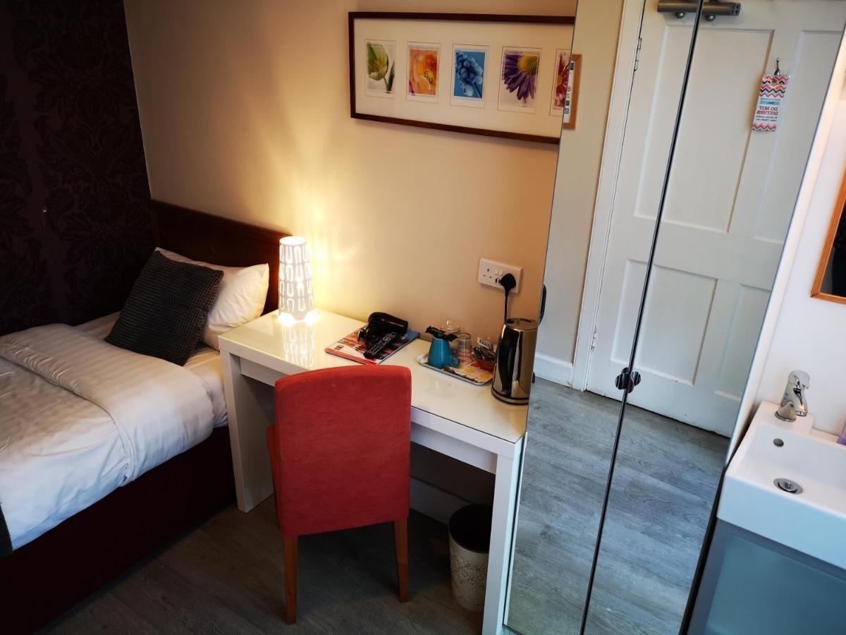 Dene Guest House, New Town Guest house 3*