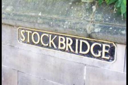 Edinburgh, Stockbridge EDI