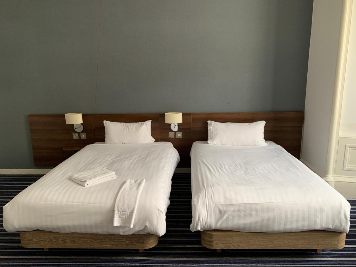 Hotel Piries