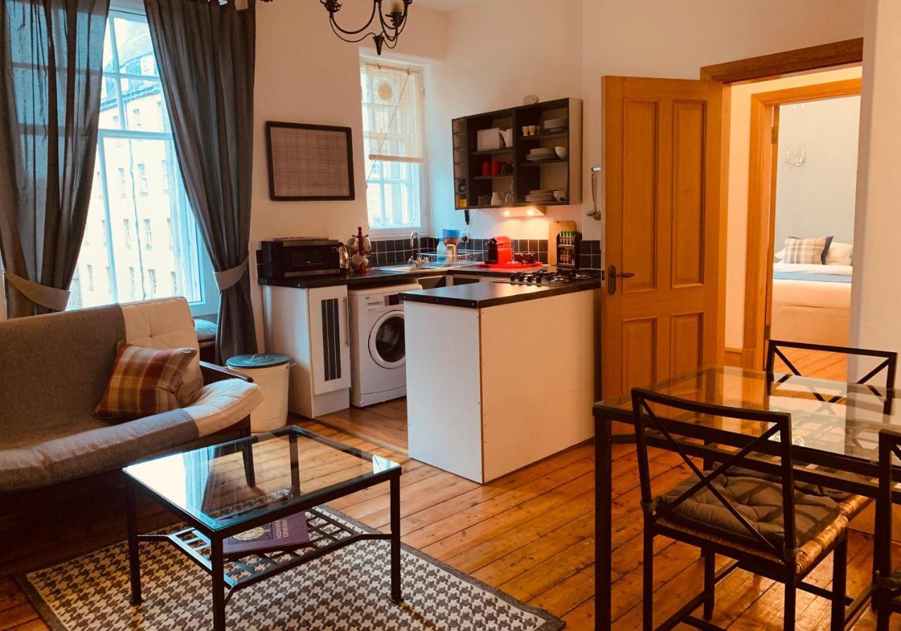 The Royal Mile By Reserve Apartment Edinburgh