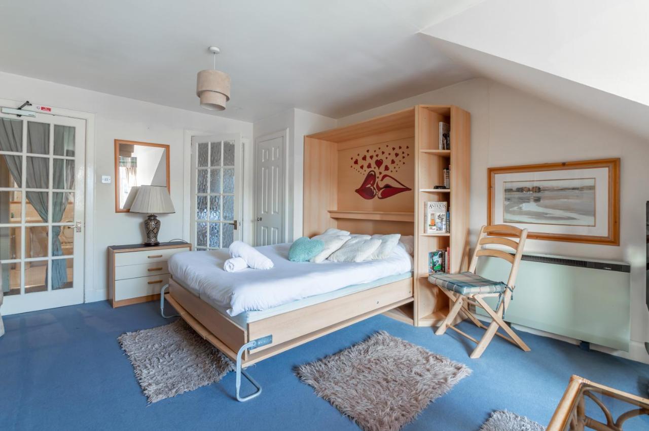 Apartment Tony Asga - Tony's Heart Of Centre Sleeps 2 *