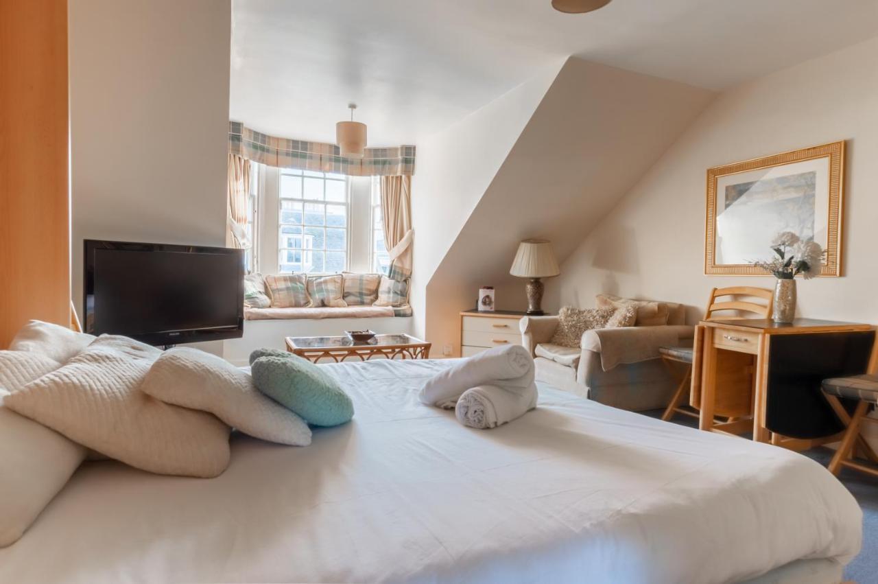 Apartment Tony Asga - Tony's Heart Of Centre Sleeps 2