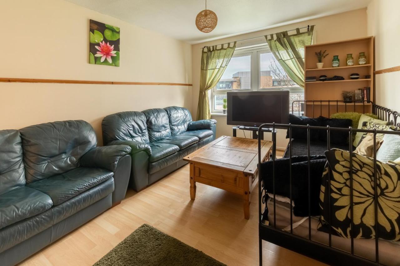 Apartment Edinburgh City Centre Aishia/Sakina Apartment EDI