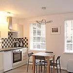 Cosy Castle Apartment