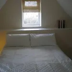 2 Bedroom Apartment With Park View