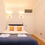 Upper Bow - Luxurious, Modern 1Br Apartment Near Castle