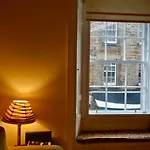 Homely Comfortable 2 Bed In Historic Rose Street