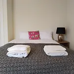 Amazing Apartments - Thistle Street Near Princes St