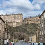 Gorgeous&Cozy Flat In The Heart Of Edinburgh