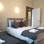 Spittal St - Apartment