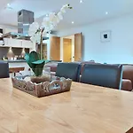 Amazing Apartments - Ravelston Terrace - Free Parking And Gym