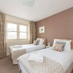 Royal Mile & Arthur\'S Seat Apt With Private Parking