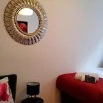 Sleeps 6 On Separate Beds, 4 Smart Tvs, Netflix