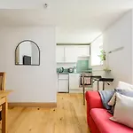 The Old Town Cockburn Apartment