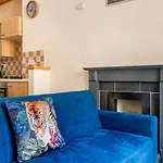 Amazing Apartments - Downfield Place Near Haymarket
