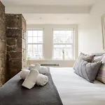 The Lady Stair\'S Apartment - Royal Mile