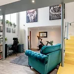Luxury Architect Designed Apt 13 Mins To Royal Mile