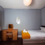 Super Central 4Bedroom Apartment At The Meadows
