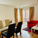 Modern 2Bed 2Bath Ground Floor Apartment