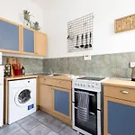 Joivy Cosy Flat In The Heart Of Edinburgh