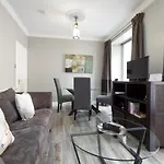 Altido West Nicolson Street Apartments