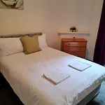 Apex Cathcart Place Apartment