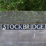 Lovely 1 Bed Flat In Stockbridge, Near Edinburghs City Centre