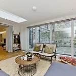 Free Parking West End Apartment