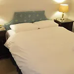 A-Haven Townhouse Hotel