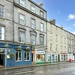 Altido Inviting 2-Bed Apt In Stockbridge