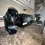 Bright 3 Bedroom Edinburgh City Apt