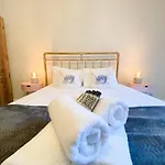 Rose Street\'S Hidden Treasure- 2Bed Newly Refurbished Apt
