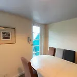 Edinburgh Old Town Unique House