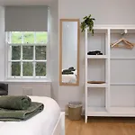 The Edinburgh Meadows Apartment