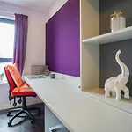 Beaverbank Place - Campus Residence