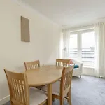 Hollyrood Modern Apartment In City Centre