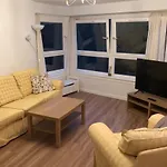 Inviting 1Bd Flat In Edinburgh