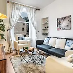 Cadet Suite - 2Br-1Ba - Newly Decorated! By Bonjour Residences Edinburgh