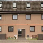Modern 2-Bed Haven, Free Parking