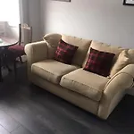 Edina Place -Lovely Central One Bedroom Apartment