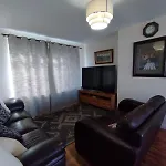 Edinburgh Villa 3 Bed Rooms House In Edinburgh - Private Parking