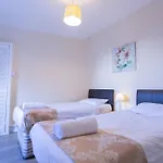 Warm&Welcoming City Centre Apartments By Meadows 6
