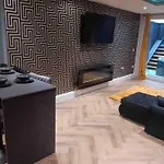 Murrayfield Stadium Basement - 3 Bed 3 Bath